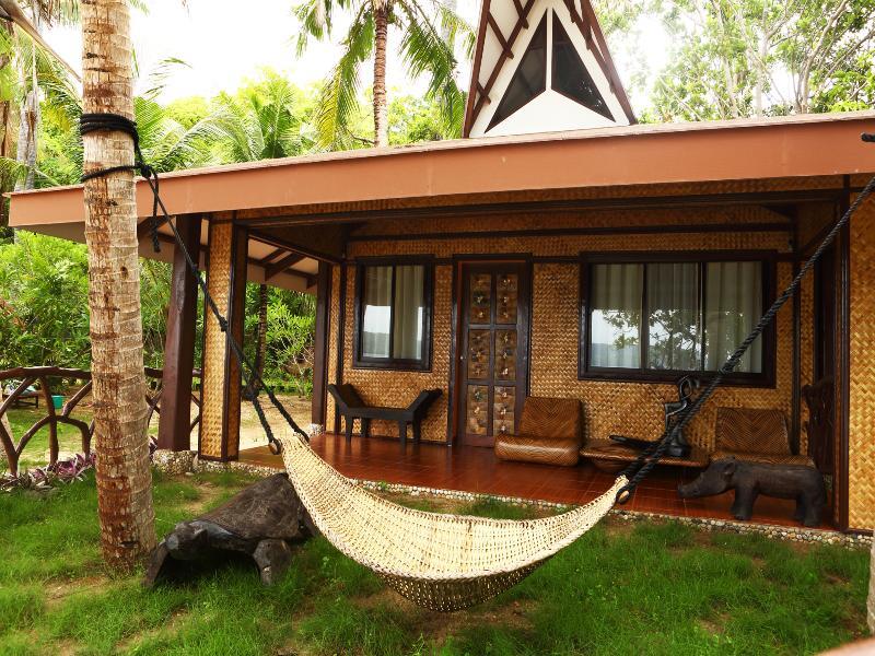 Flower Island Resort Taytay  Luaran gambar